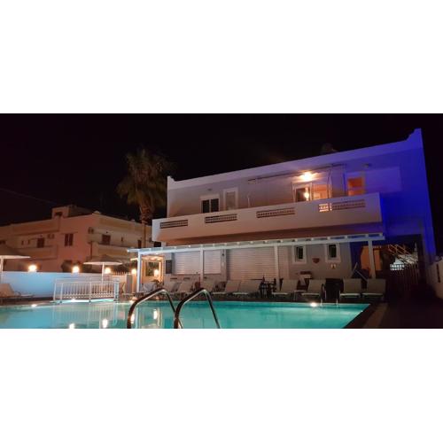 Dinos Pool Apartment