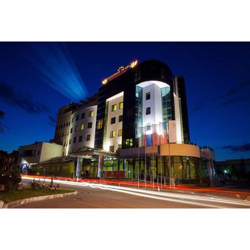 Diplomat Plaza Hotel & Resort