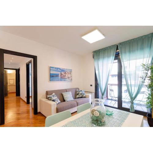 Dock of the Bay Genova, Stylish Apartment in the Heart of Genoa with Air Conditioning, Private free Garage, Harbour View