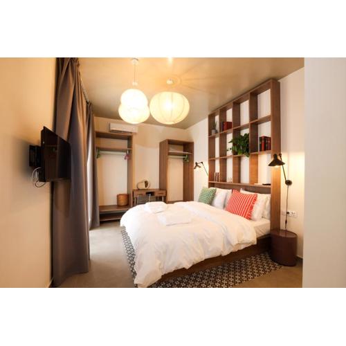 Dogpound Hotel