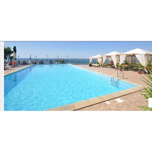 Dolce Vita sea view apartment