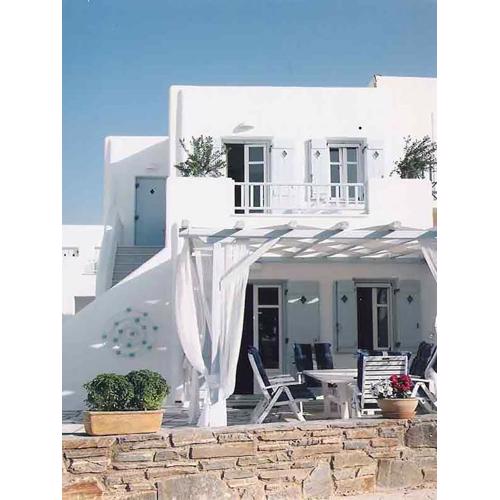 Dolce Vita Waterfront Villa, Logaras, Paros