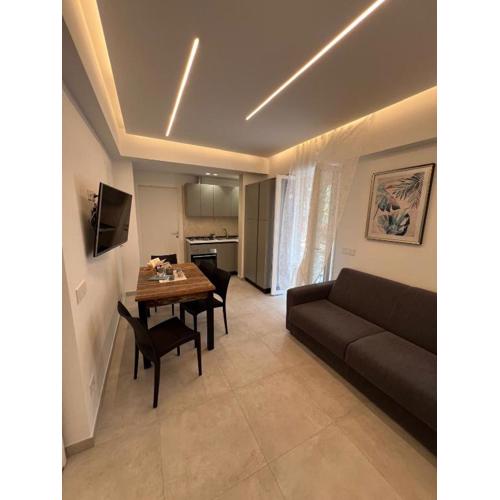 DolceVita Apartment - by Land