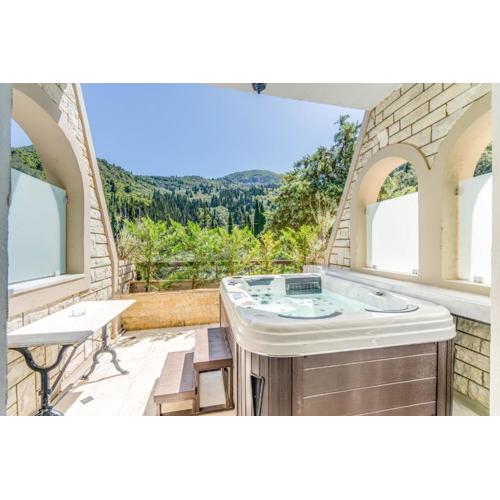 Doliva Studio John private jacuzzi
