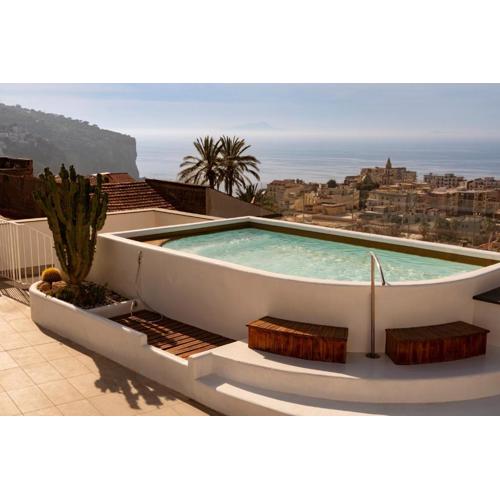 Domo 20 Hotel & Rooftop