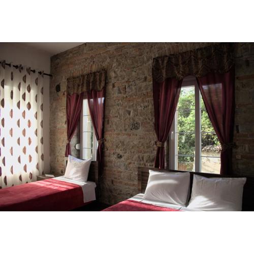 Domus Hotel
