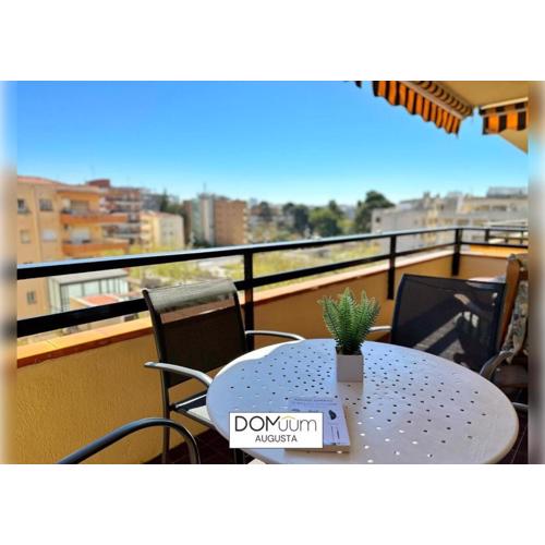 DOMuum Holidays - AUGUSTA Family Home