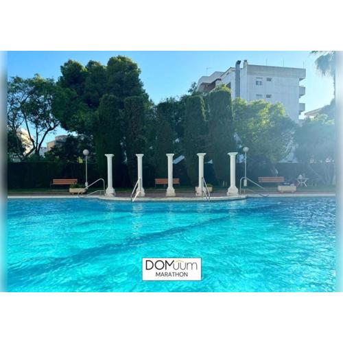 DOMuum Holidays - MARATHON