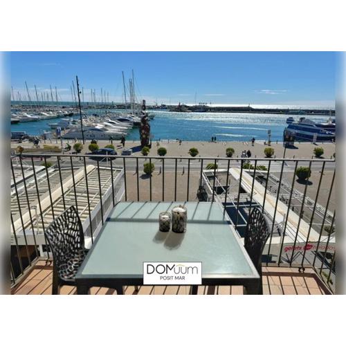 DOMuum Holidays - POSIT MAR