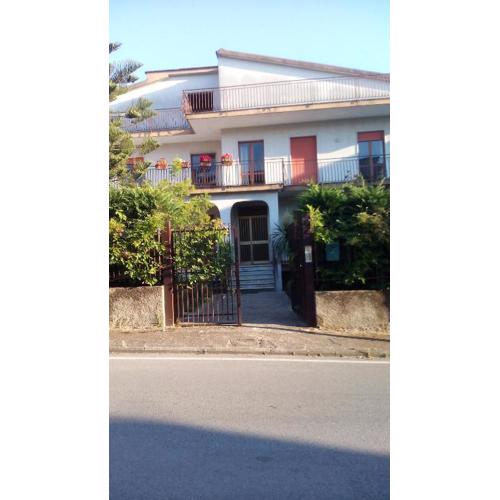 Donnabella House