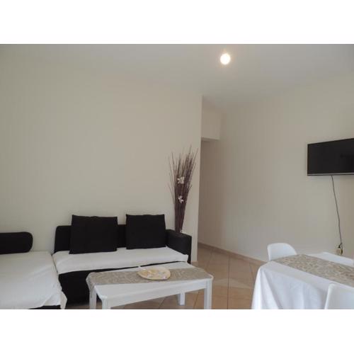 Dota Appartment