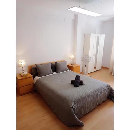Double Private Rooms Center City Aragon Street