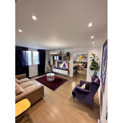 Double Room Central Apartment