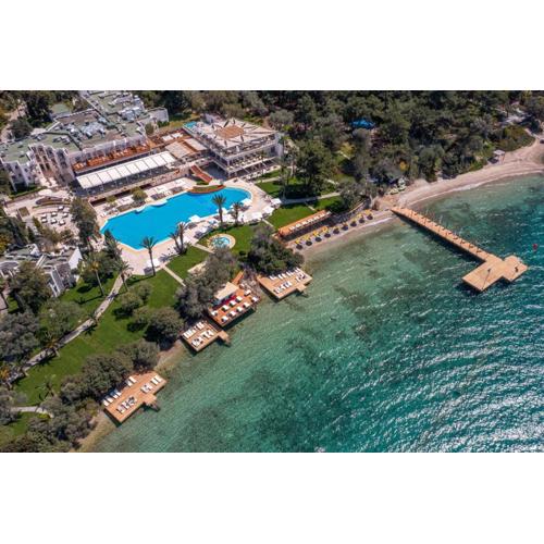 DoubleTree by Hilton Bodrum Isil Club Ultra All-Inclusive Resort