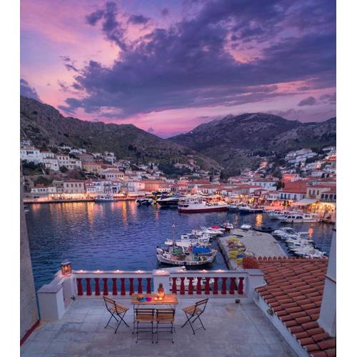 Douskos Exclusive Property