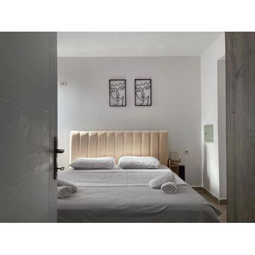 Downtown Boulevard enchanting apartment!