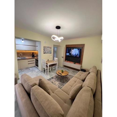 Downtown Deluxe Apartment