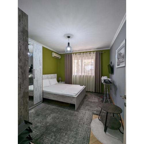 Downtown Retreat \