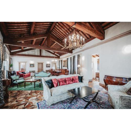 Downtown Vicenza - Elegant Luxury Apartment