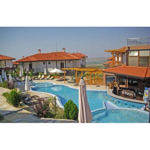 Dream apartment with car in sunny beach