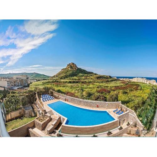 Dreams of Holiday. Apartment with Pool