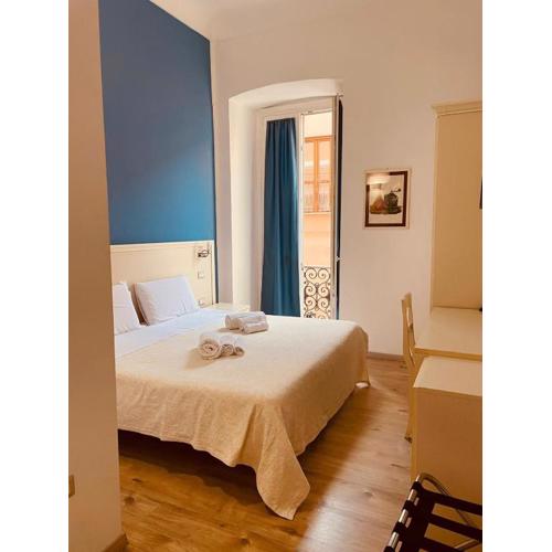 Drooms