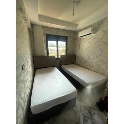 DUBLEX 85m2 Same House Garden