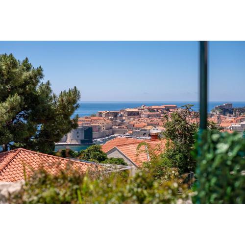 Dubrovnik Breeze