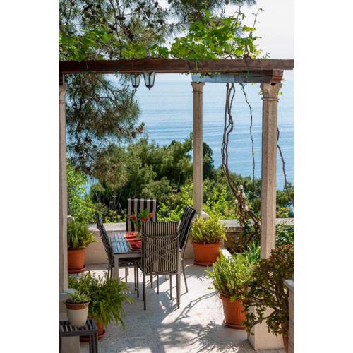 Dubrovnik Seaview apartment 10 min to the Old Town