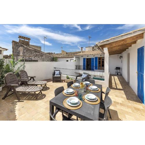 Duplex flat in the old town of Alcudia