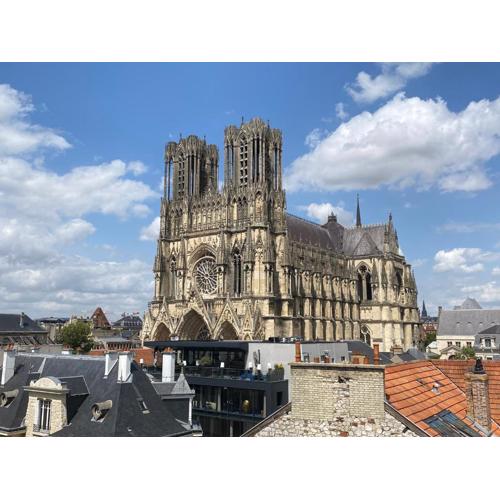 Duplex hammam au pied de la Cathédrale avec vue