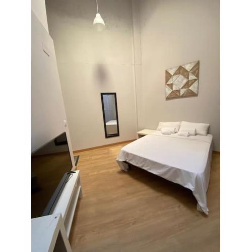Duplex in Guindalera (E)