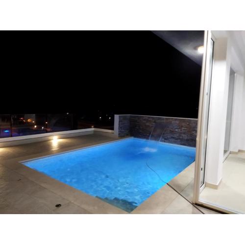 Duplex penthouse with swimming pool