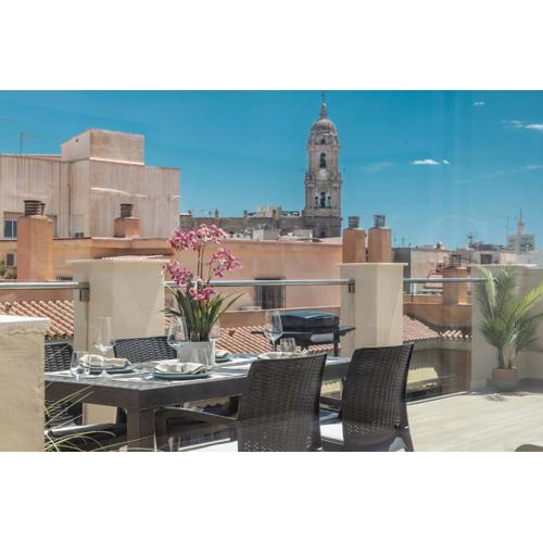 Duplex with private terrace & city views - Center by REMS