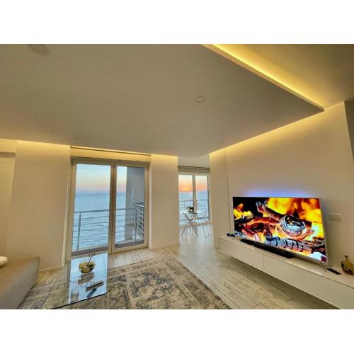 Durres Currila Modern Luxury STUNNING Beach Views