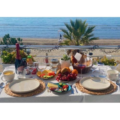 Durres Strand direkt am Meer