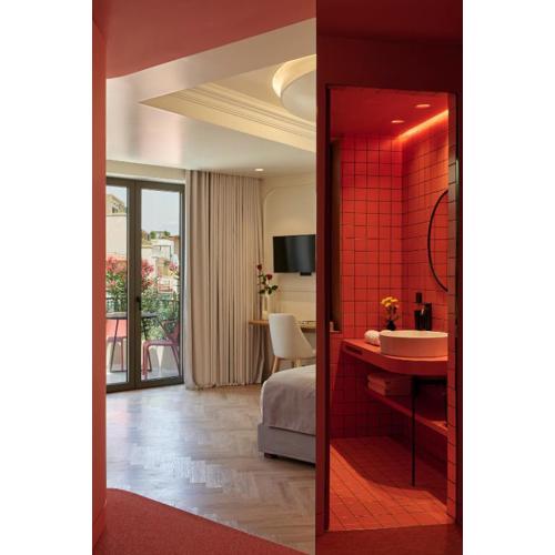DWELL - Elegant City Stay