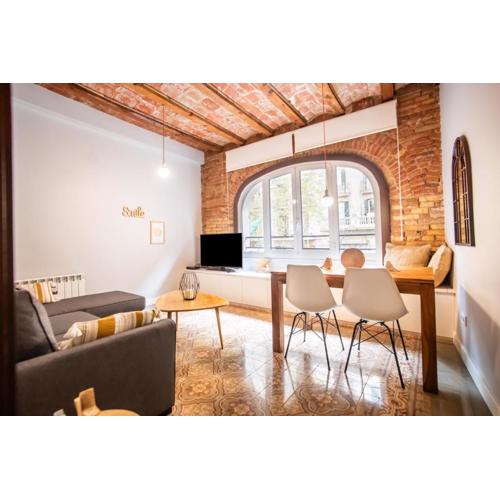 E1MAL1079- Fantastic 2BR flat in the center
