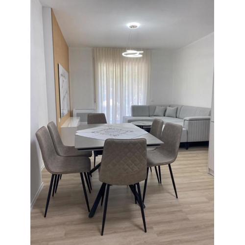 Eagle apartment