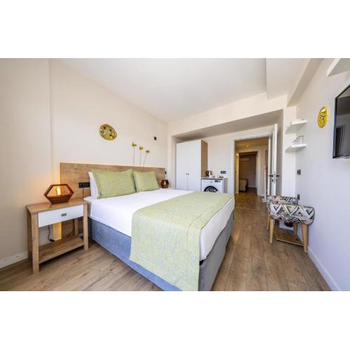 Ece Marina Suites