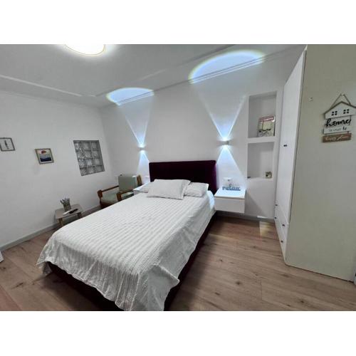 EcoLuxe Home Studio 2