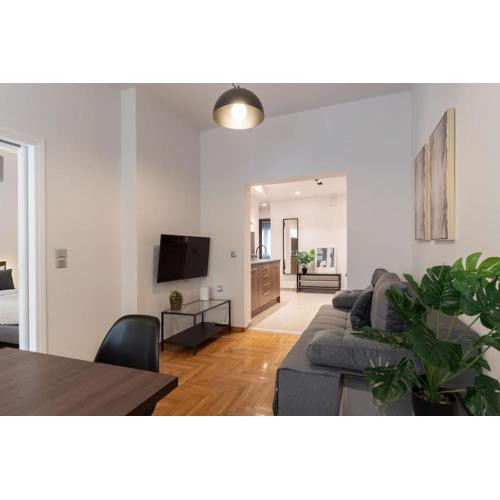 Eden Luxury Residence by Staycom