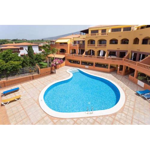 EDEN RENTALS Elite Palace Suites