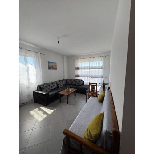 Edi apartament 2