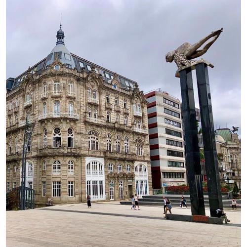 Edificio El Moderno, Vigo 1.902