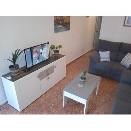 Edificio Gijon newly renovated two-bedroom apartment Benidorm