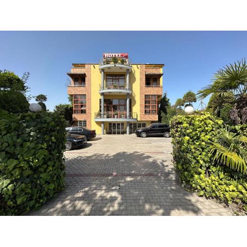 Edisem Hotel