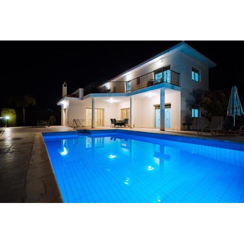 Eframia Dyo by Prestige Bookings