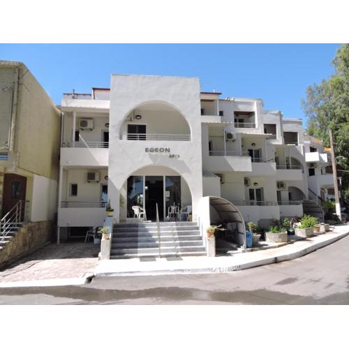 Egeon Rooms and Studios