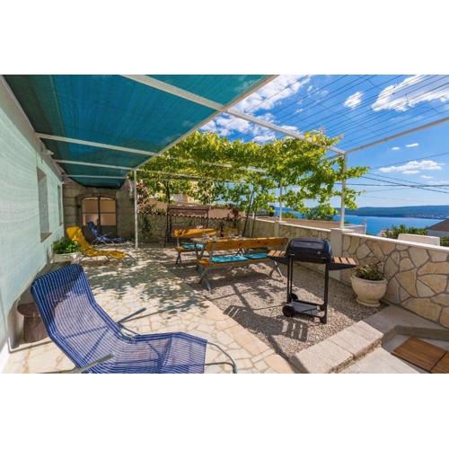 Einzigartiges Ferienhaus mit Sauna, Whirlpool, Meerblick, Fitnessraum, Grill
